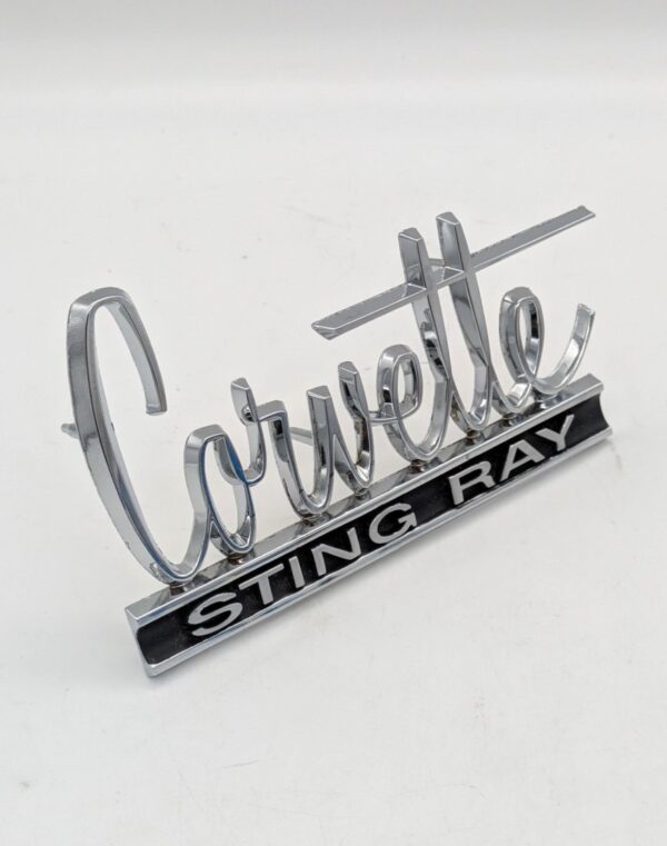 1966-1967 Corvette Hood or Rear Deck Emblem pic2