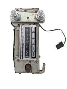 Early 1963 Corvette Wonderbar AM Radio main