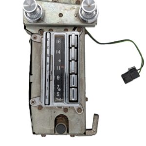 Early 1963 Corvette Wonderbar AM Radio main