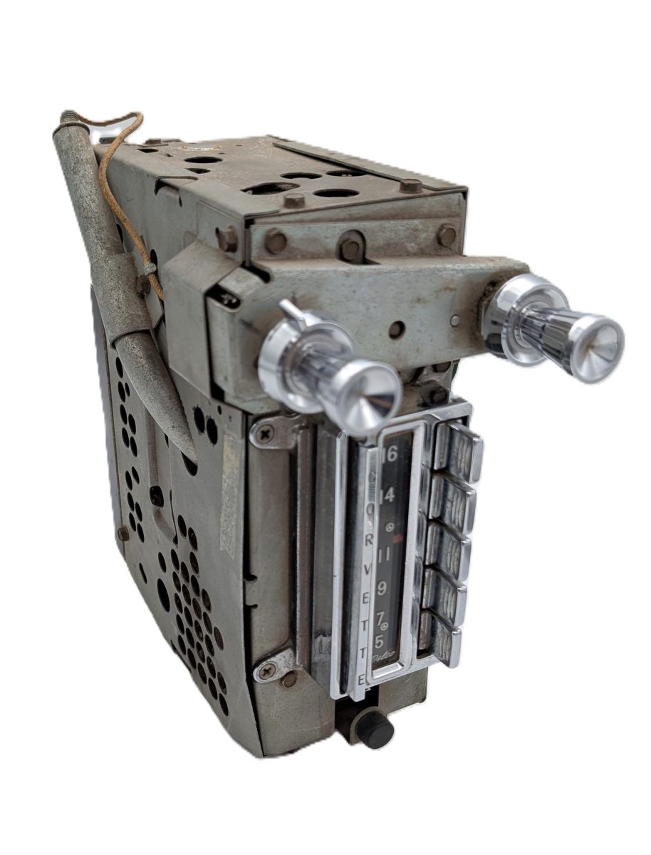 Early 1963 Corvette Wonderbar AM Radio pic5